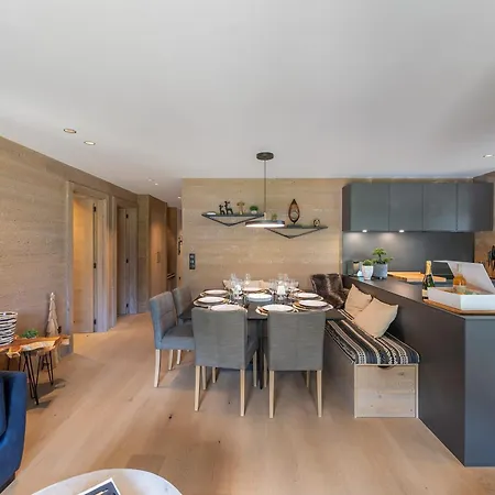 Apartment Appartement De Charme Avec Jardin Privatif, Piscine Et Spa A Megeve - Fr-1-569-118 *